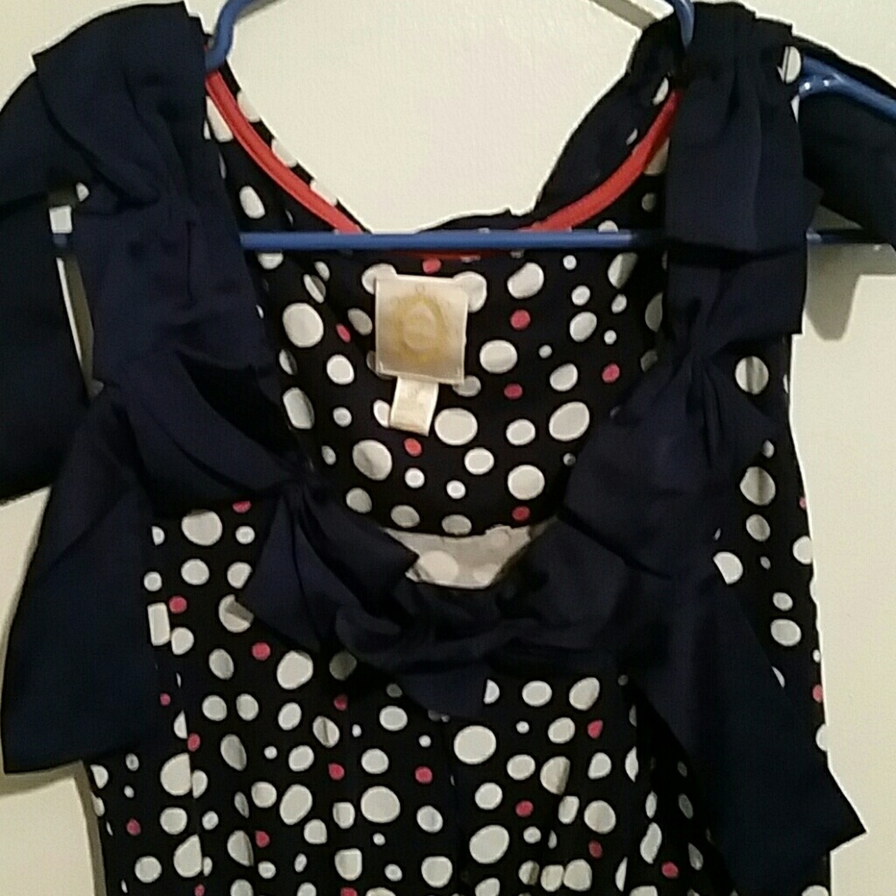 DONATING Ric Rac bows and dots top
